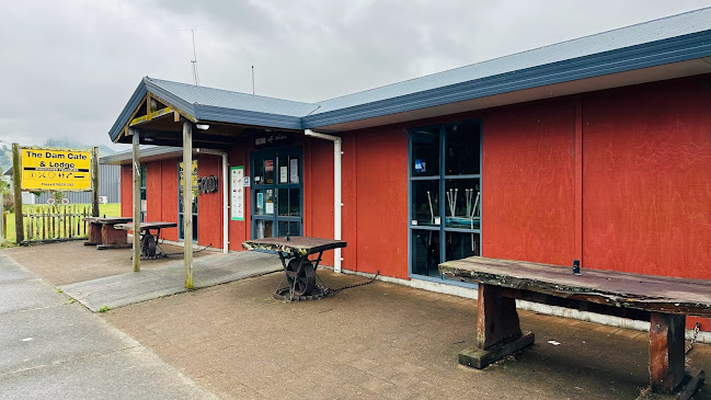 The Dam Village Bakery Cafe - Whakamaru