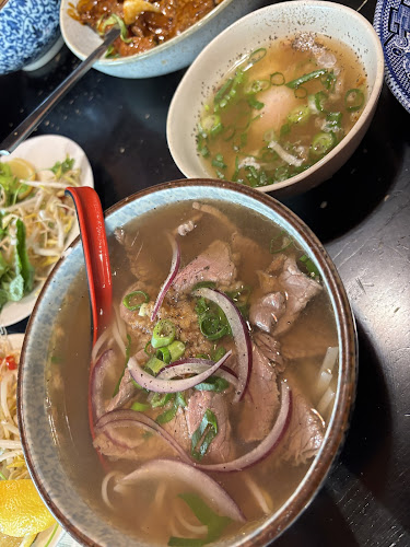 Opinii despre Saigon Kingdom Vietnamese Restaurant Steamer Wharf în Queenstown - Hospitality and gastronomy