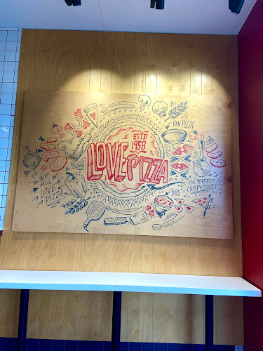 Unit 5/548 East Coast Road, Windsor Park, Auckland 0630, New Zealand