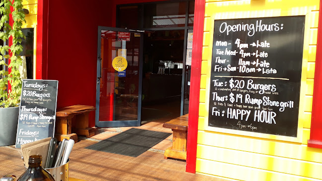 Denniston Dog Restaurant & Bar - Hospitality and gastronomy