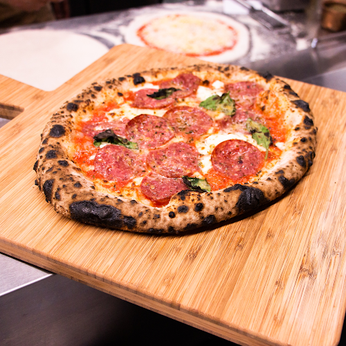 Fire And Slice Woodfired Pizzeria - Christchurch