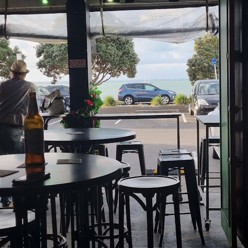 Comentarii opinii despre St Heliers Bay Pigeon Racing Club