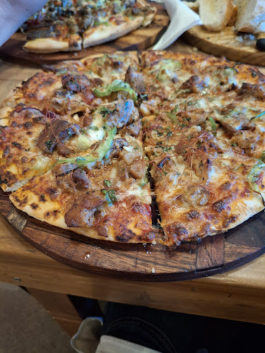 Reviews of Winnie Bagoes City in Christchurch - Hospitality and gastronomy