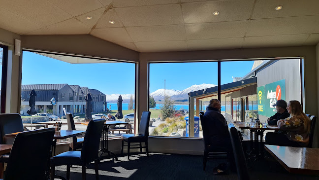 Mackenzies Cafe Bar & Grill - Hospitality and gastronomy