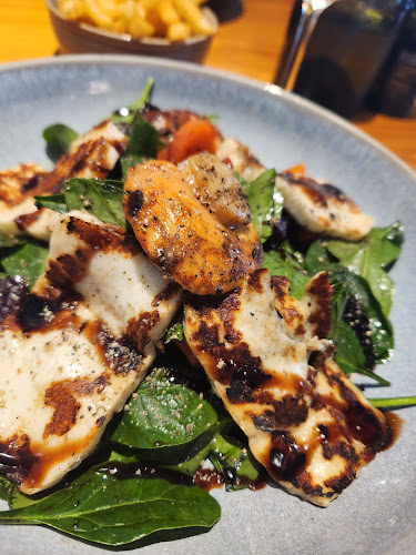 Jesse's on the Waterfront - Hospitality and gastronomy