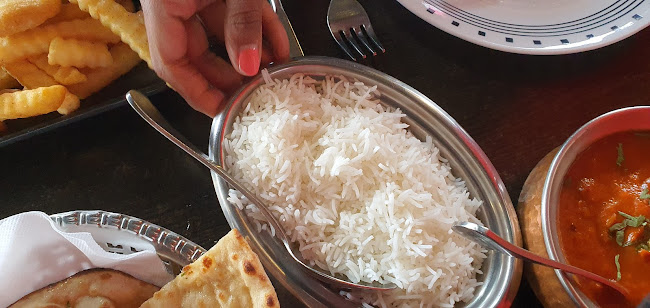 Comentarii opinii despre Indian Delights Restaurant & Bar