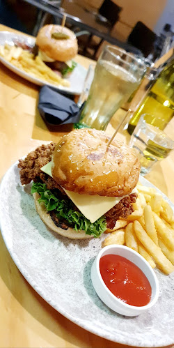 Comentarii opinii despre TDO - The Dinsdale Office / Restaurant and Bar