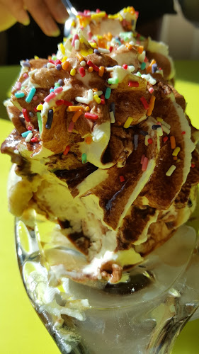 Comentarii opinii despre Rush Munro's Ice Creamery