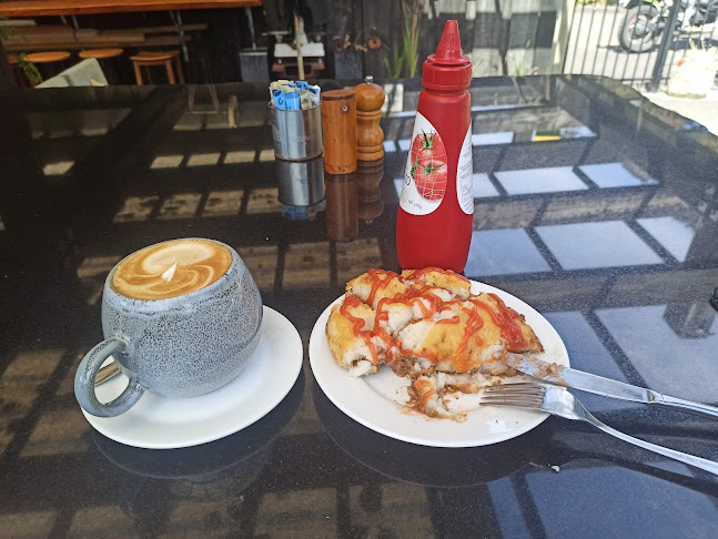 Comments and reviews of Kristy's Cafe