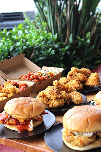 Comments and reviews of Dakogi Albany