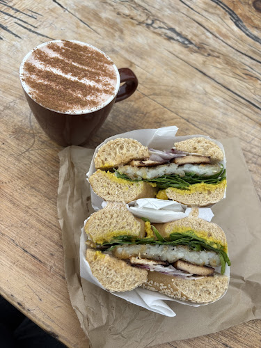 Curbside Coffee & Bagels - Wānaka