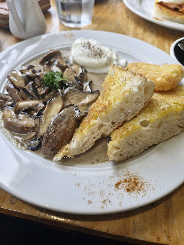 Red Post Cafe - Hospitality and gastronomy