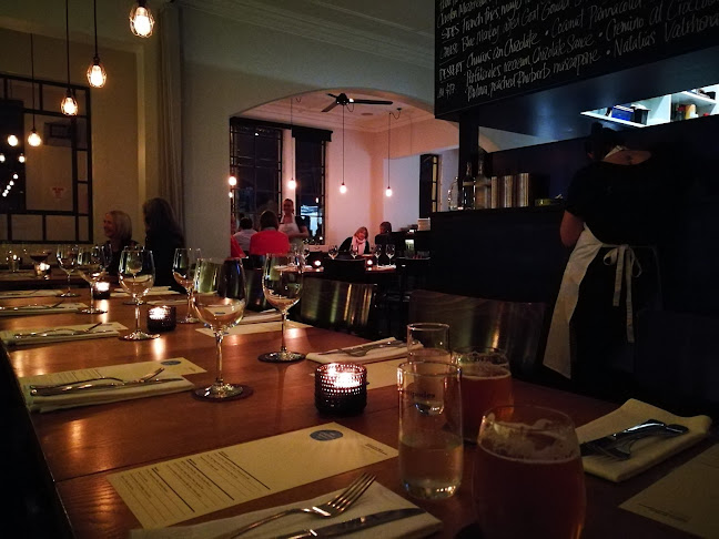 Comentarii opinii despre The Engine Room