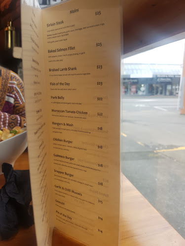 Comentarii opinii despre The Inn Keeper of Johnsonville