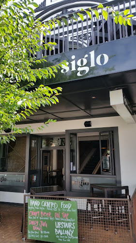 Siglo - Hospitality and gastronomy