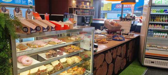 Semple Street, Porirua City Centre, Porirua 5022, New Zealand