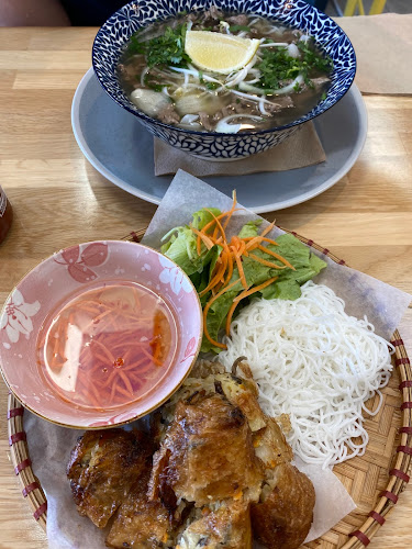 Unit 1&2/408 Beach Road, Mairangi Bay, Auckland 0630, New Zealand