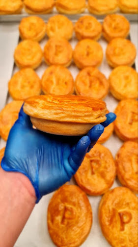 Opinii despre High Bakery & Cafe în Hamilton - Hospitality and gastronomy