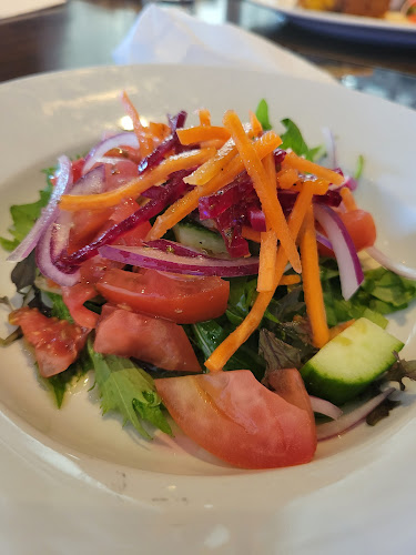 Comentarii opinii despre Costas Taverna Greek Restaurant and Ouzo Bar