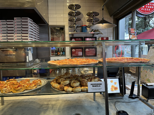 Sal's Authentic NY Pizza - Fort Street