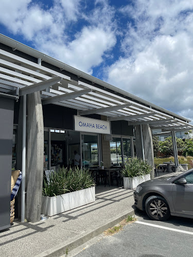 Comments and reviews of Omaha Beach Café