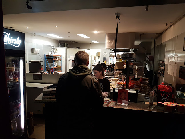 HELL Pizza Strathmore - Hospitality and gastronomy