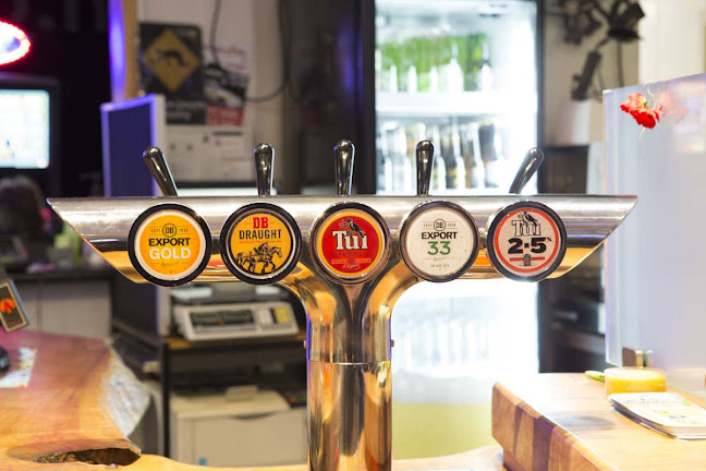 Opinii despre Salty Dog Cafe & Bar în New Plymouth - Hospitality and gastronomy