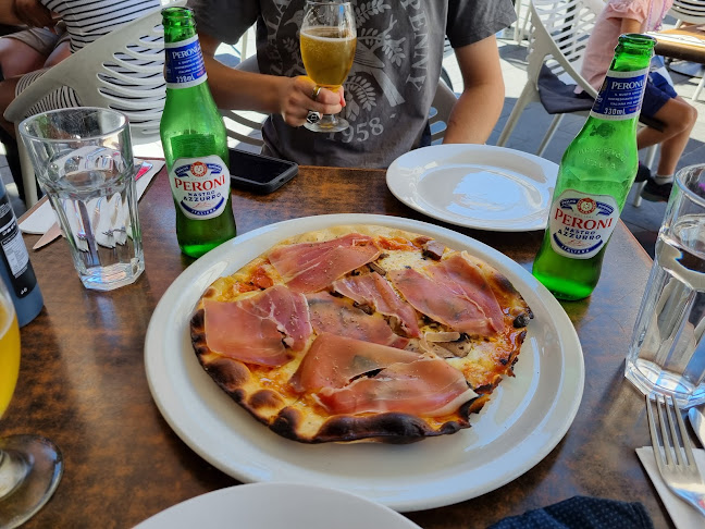 Archie's Restaurant & Pizzeria - Auckland