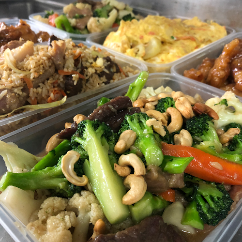 Larry's Takeaways - Hospitality and gastronomy