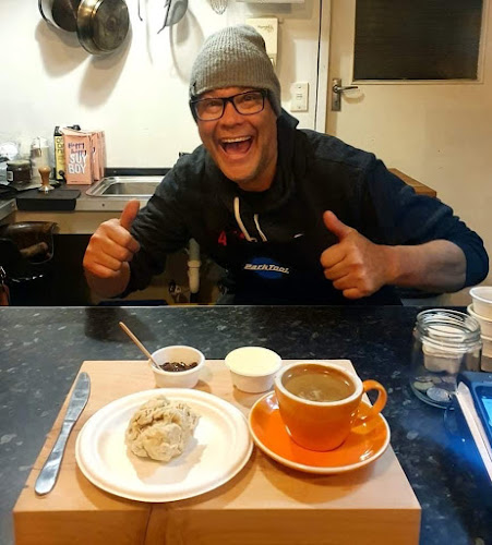 Comentarii opinii despre Zippys Coffee and Lunchbar