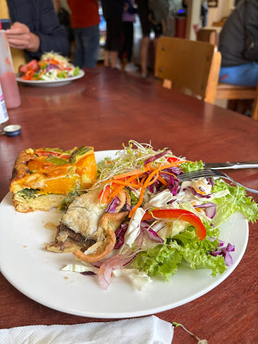 Kissing Gate Cafe - Hospitality and gastronomy