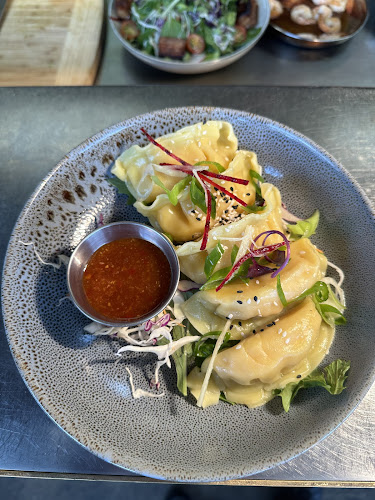 Comments and reviews of The Thirsty Peacock