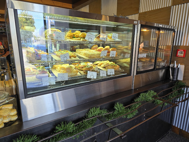 Stumpers Bar & Cafe - Hospitality and gastronomy