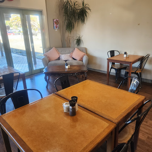 Big River Cafe - Hospitality and gastronomy