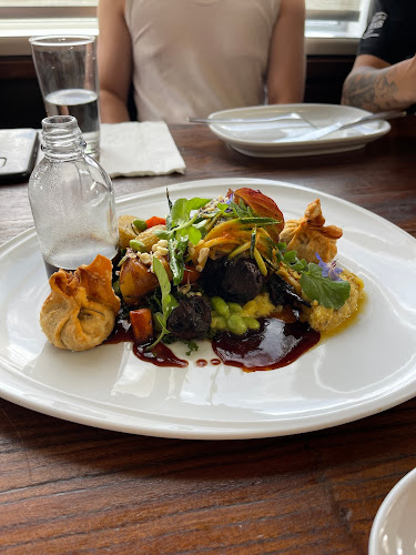 Chikos Restaurant & Cafe - Hospitality and gastronomy