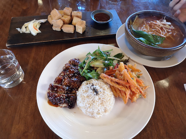 Water Drop Vegetarian Cafe