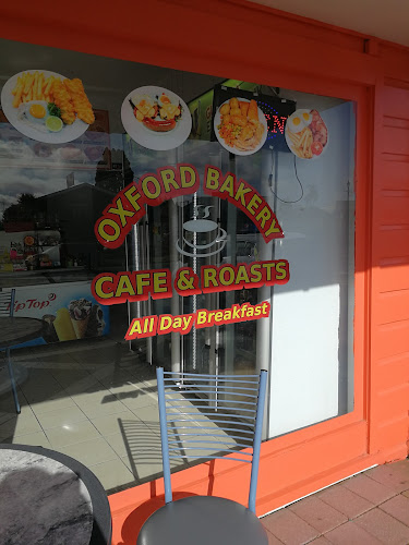 Comentarii opinii despre Oxford Cafe