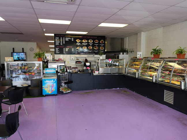 Clive Cafe and Bakery - Clive