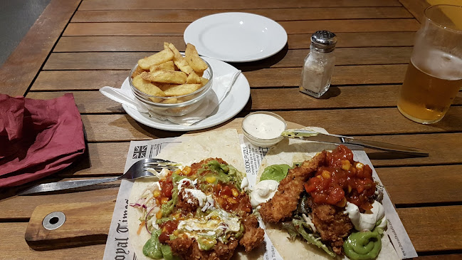 Comentarii opinii despre Denniston Dog Restaurant & Bar