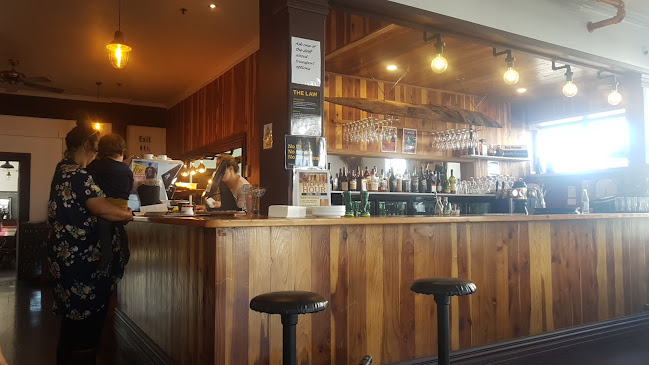 Comments and reviews of The Royal - Opotiki