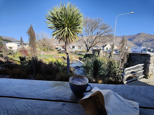 Curbside Coffee & Bagels - Hospitality and gastronomy