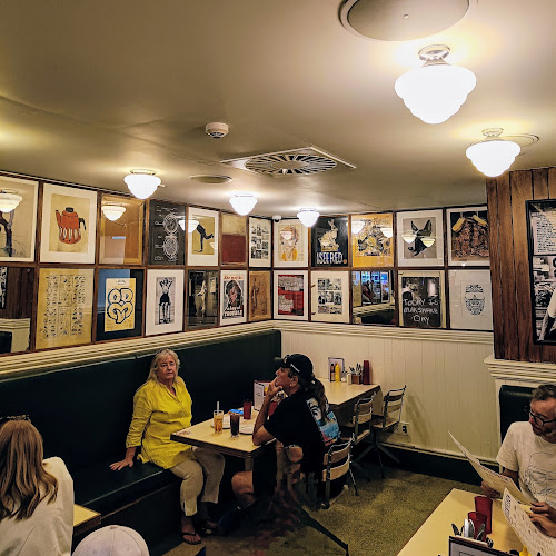 Comentarii opinii despre Federal Delicatessen