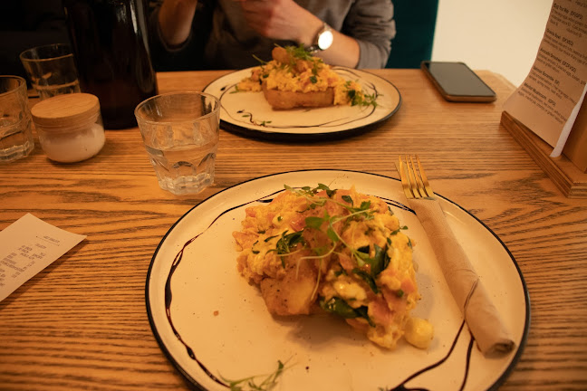 Honest Cafe - Hospitality and gastronomy