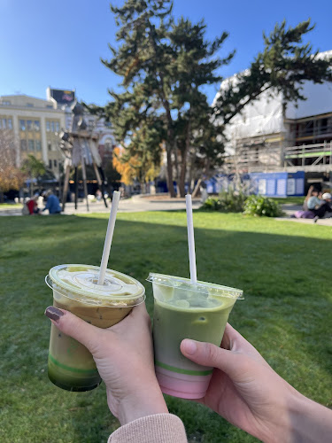 Pour and Twist - Hospitality and gastronomy