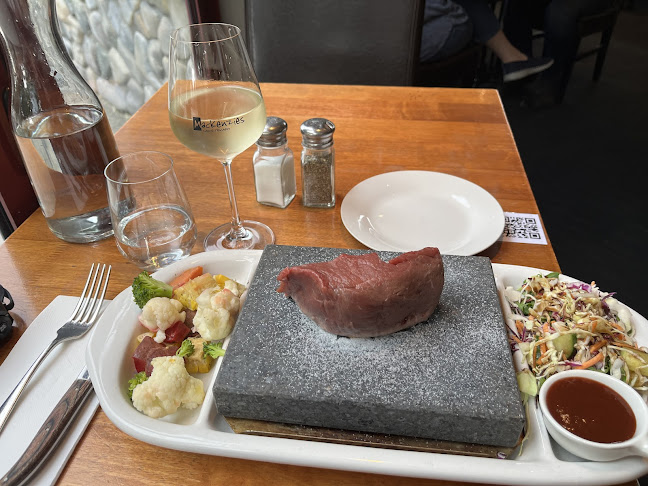 Comentarii opinii despre Mackenzies Cafe Bar & Grill