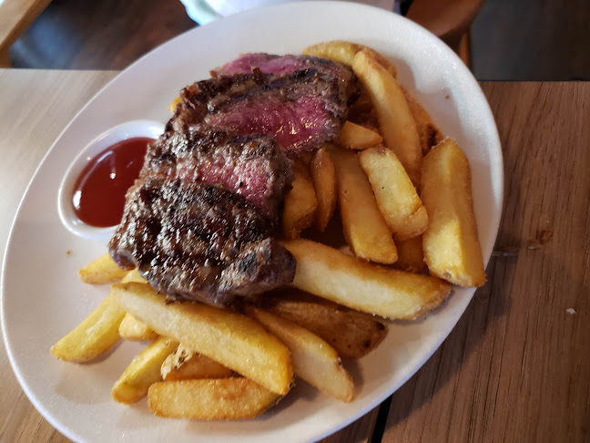 Comentarii opinii despre 21 Days Bar & Brasserie