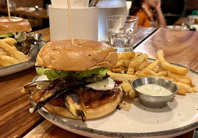 Comentarii opinii despre Nolita