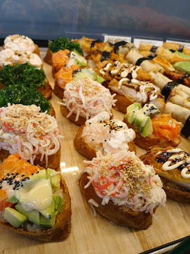 Sushi Hunts - Hospitality and gastronomy