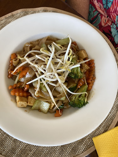 Reviews of TukTuk Waimea Restaurant in Waikanae Beach - Hospitality and gastronomy