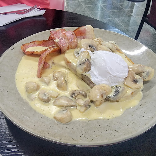 Joe ‘s coffee and bakery - Hospitality and gastronomy